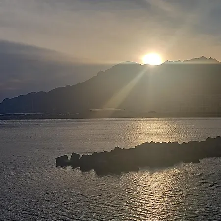 La Torretta Oda ve Kahvaltı Salerno