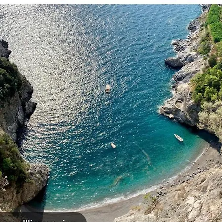 La Torretta Oda ve Kahvaltı Salerno
